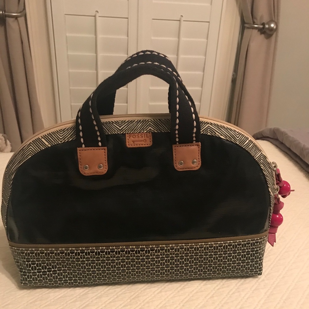 Fossil purse